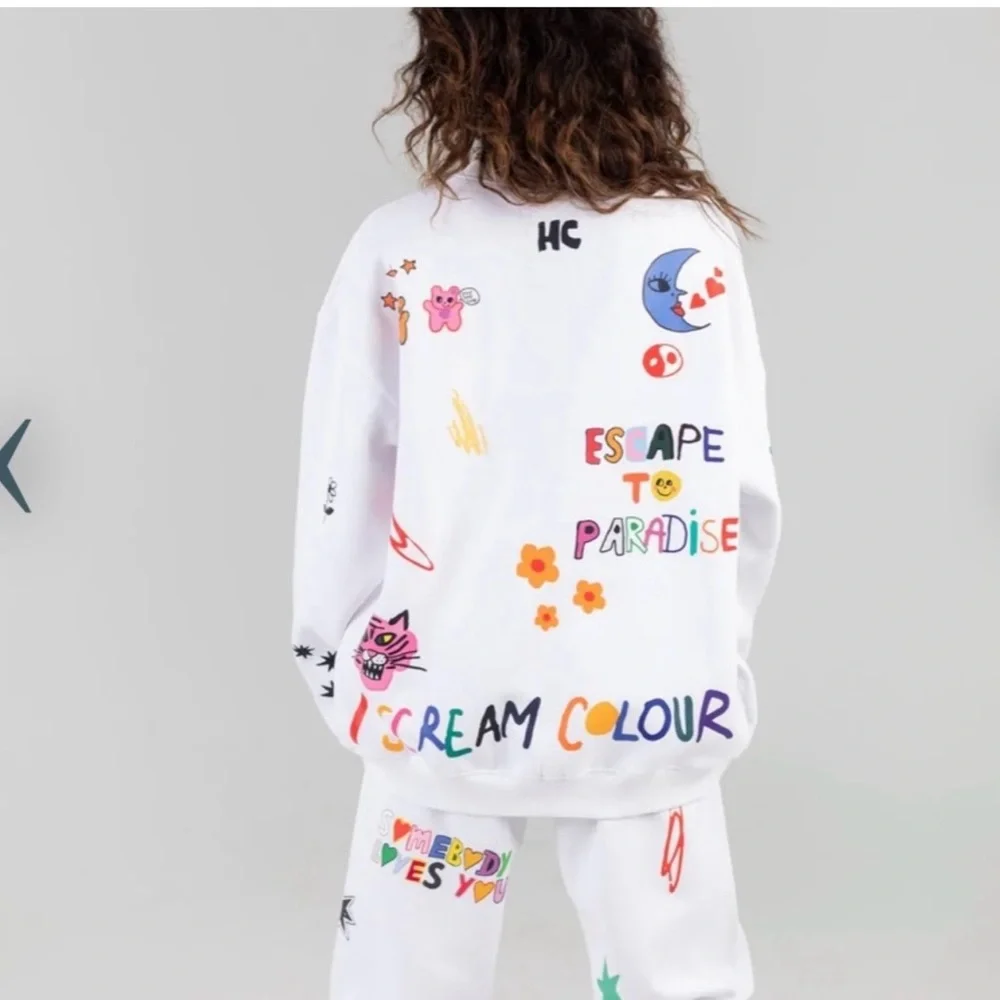 The Mayfair Group Sweatshirt Crewneck Somebody Loves You - Picture 2 of 13